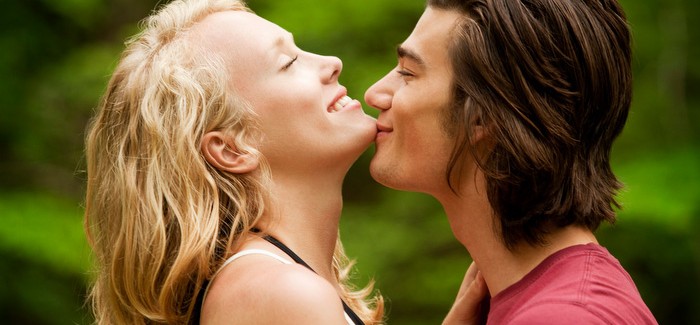 10 Signs that Your Crush Could Turn Into Infidelity